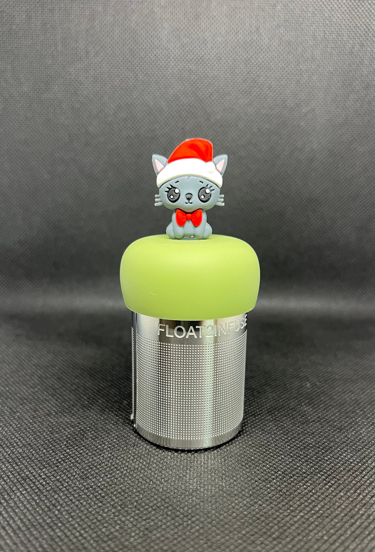 Christmas cat floating tea steeper with green base