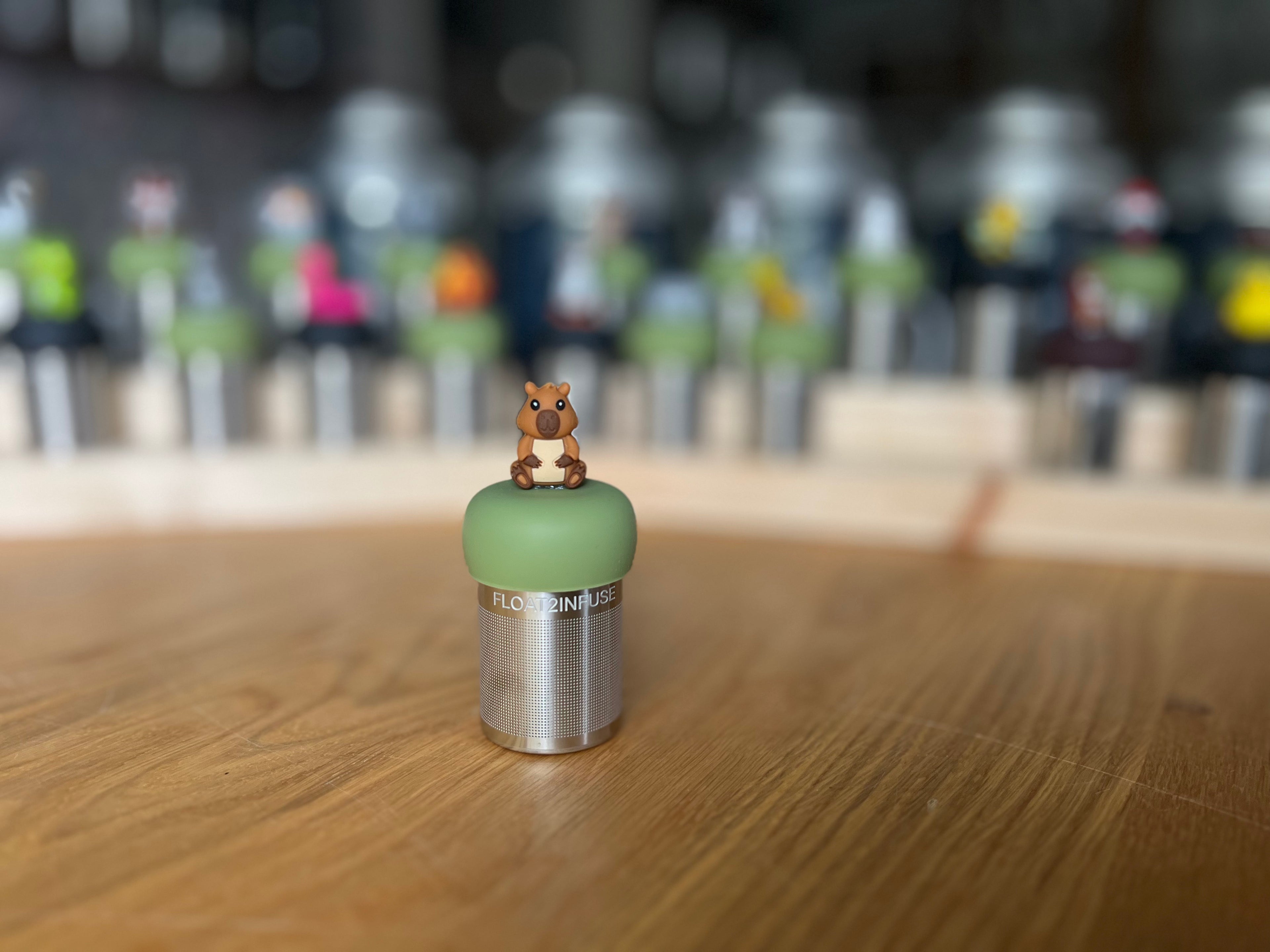 Floating Tea Steeper | Capybara | Green Base