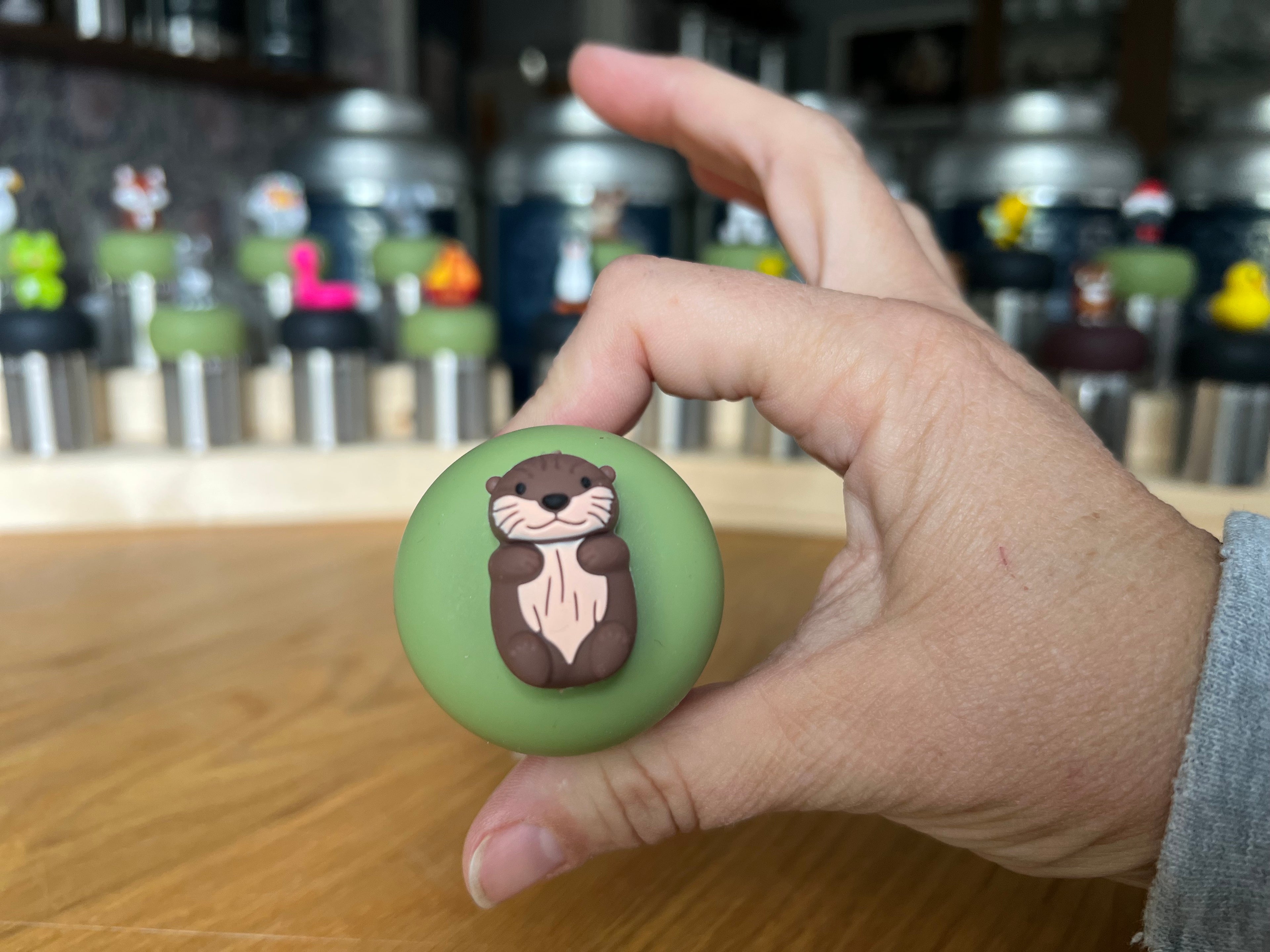 Floating Tea Steeper | Otter | Green Base